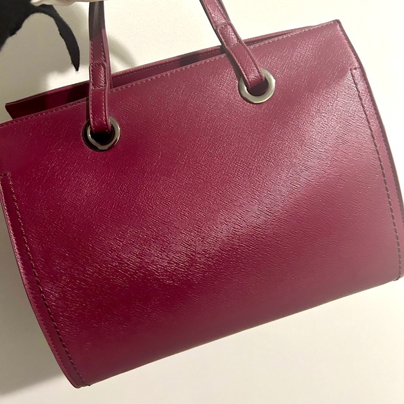 Bag - Picture 1 of 3